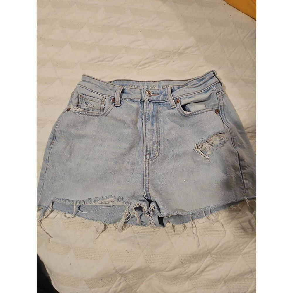 American Eagle women's size 0 denim shorts.